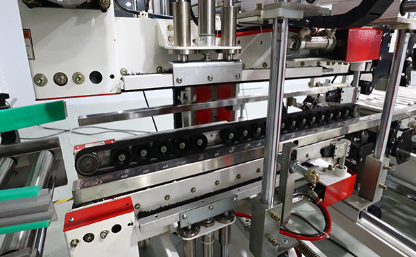 包裝設(shè)備_3856