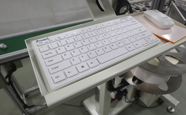 即時打印貼標(biāo)機(jī)002