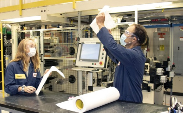 全自動(dòng)口罩機(jī)SC1