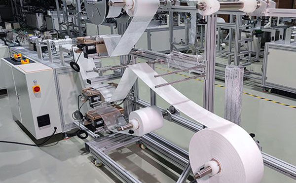 高速平面一拖一口罩機