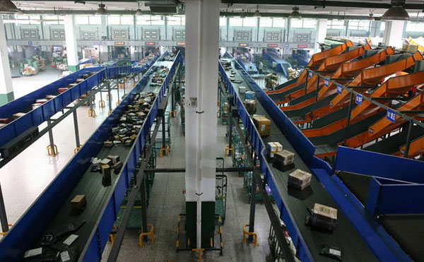 快遞包裹分揀機01