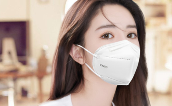 KN95全自動口罩機011