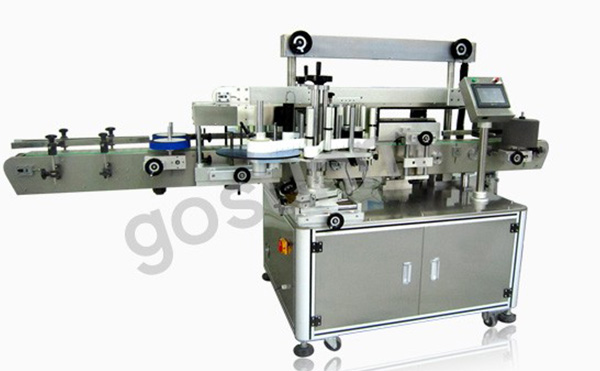 側(cè)面貼標(biāo)機(jī)3