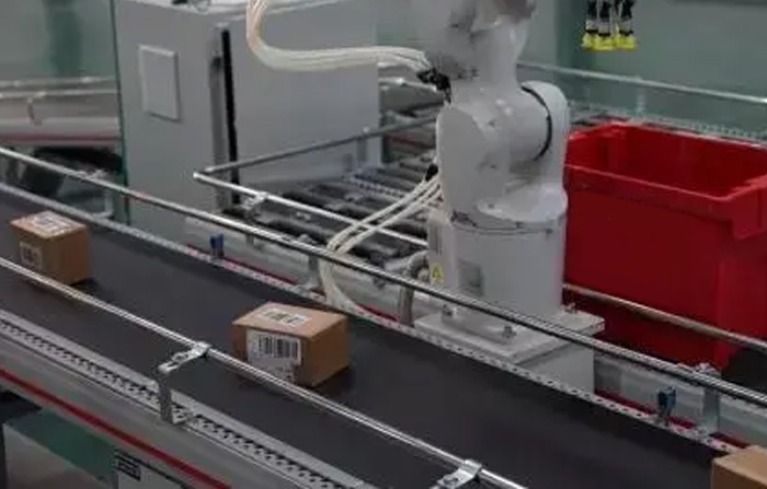 文章配圖分揀機(jī)設(shè)備147552