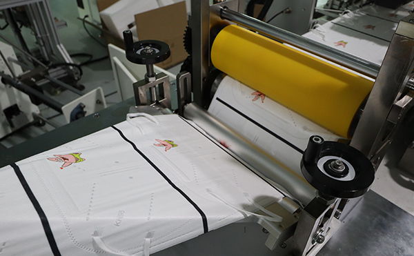 KN95口罩機(jī)_8101