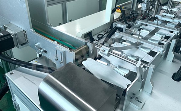 KF94魚型（柳葉型）口罩機(jī)1